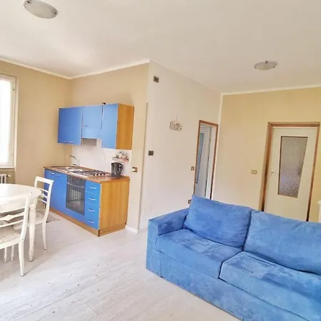 מלון דירות Casa La Rosa בלאג'יו