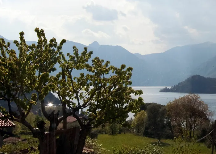 Casa La Rosa 4*